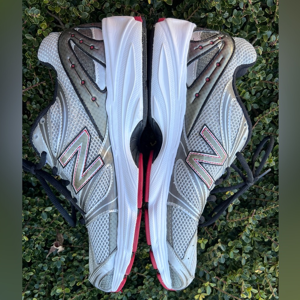 New Balance Men MR580SBR Cushioned Running Shoe Silver Red USA Made Size 10 - Picture 9 of 14